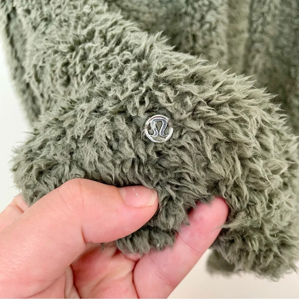 Lululemon 2020 Warm Restore Sherpa Pullover Army Green - Picture 10 of 10